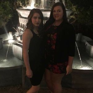 Meet your Posher, Jewel